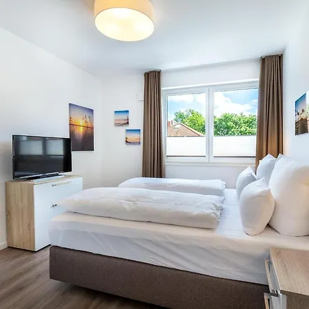 Ostseeallee Ostseeallee 4-37 شقة
